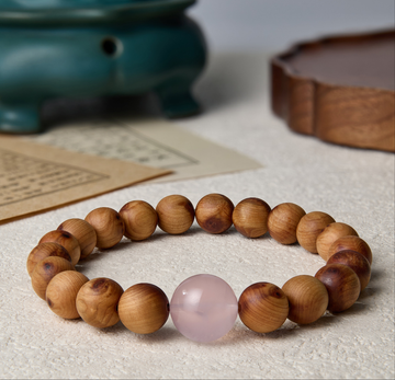 Pulsera de Thuja Sutchuenensis (ciprés de los acantilados) que protege la seguridad