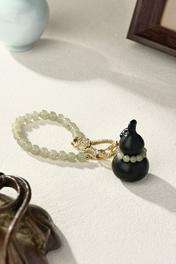 Hetian Jade (Mo Yu) gourd pendant with a classic Hetian Jade bracelet